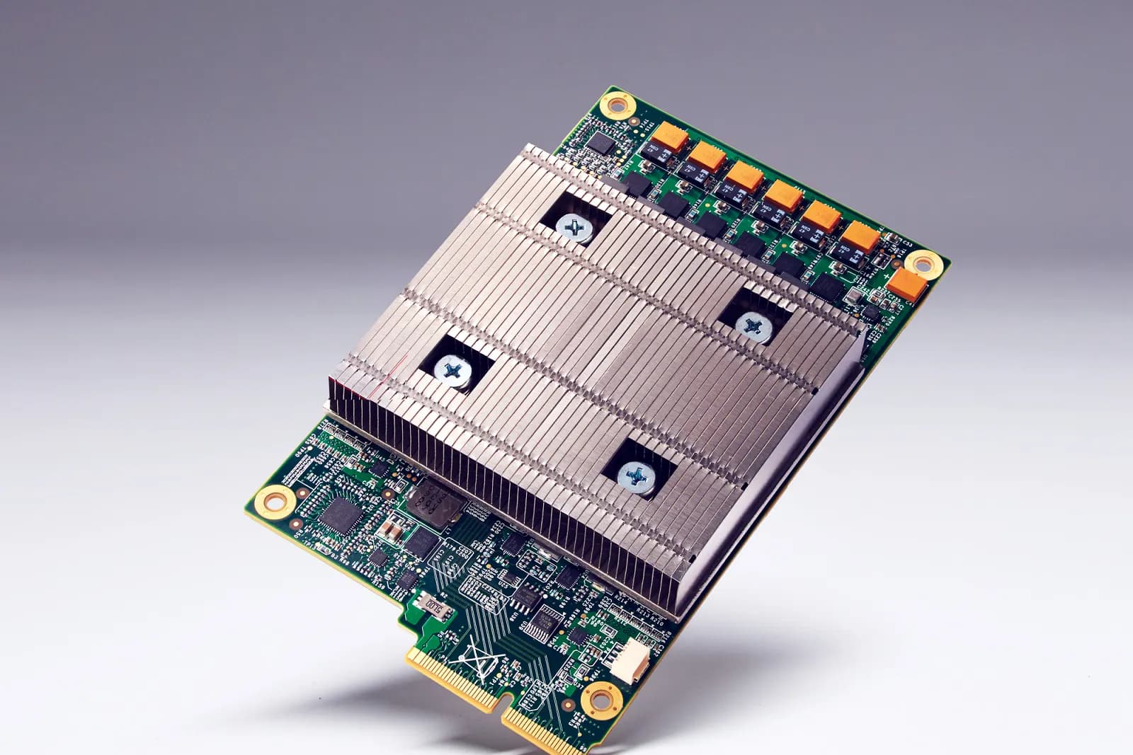 De TPU 8 is geoptimaliseerd voor extreme efficiëntie binnen het Google-ecosysteem